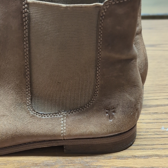 Frye Tan Leather Boots - Picture 5 of 7